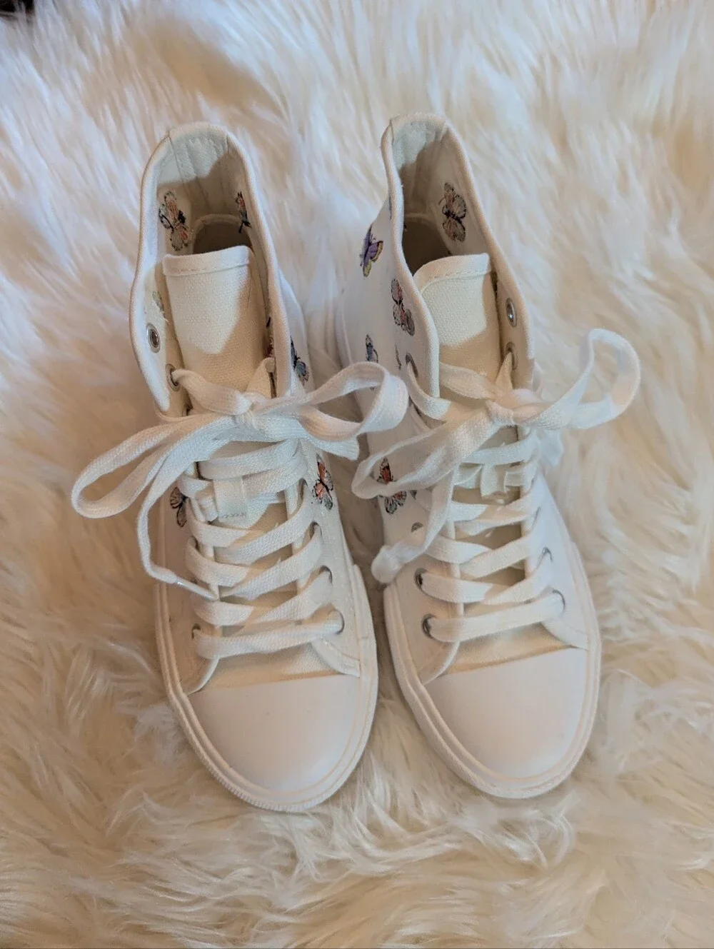 White Butterfly Embroidered Platform Sneakers